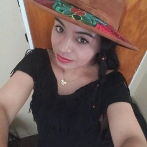 Meet your Posher, Hilde